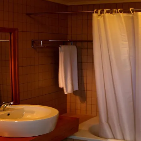 Nocleg ze śniadaniem Casa Do Comendador São Roque do Pico