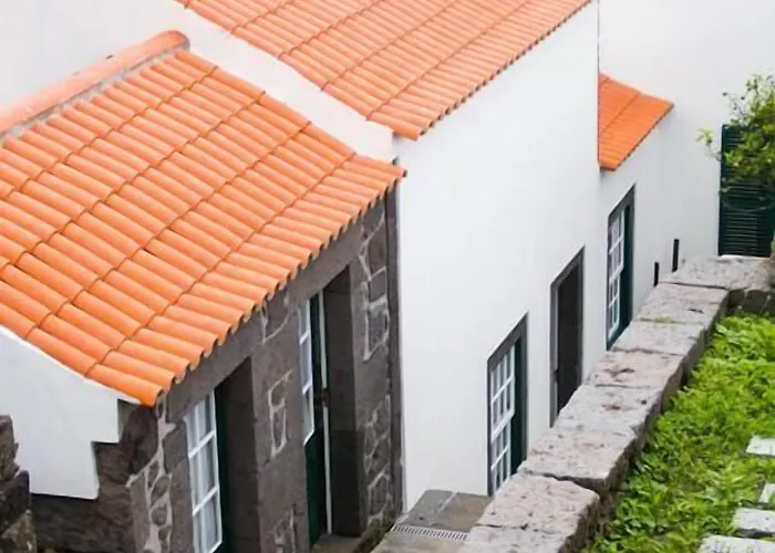 לינה וארוחת בוקר Casa Do Comendador 3*